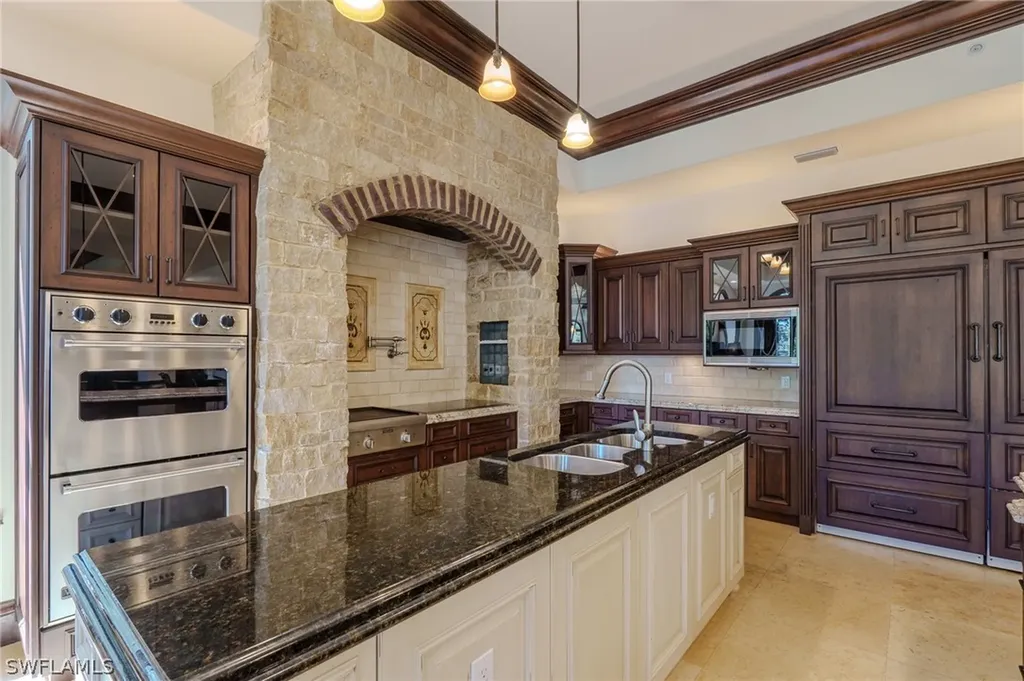 200 S Golf Drive Naples FL 34102