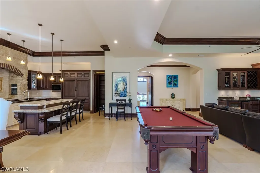 200 S Golf Drive Naples FL 34102