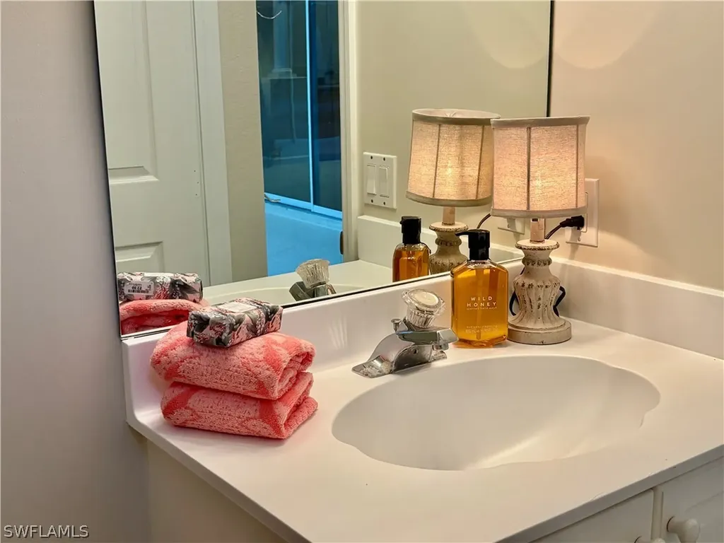 615 Soliel Drive Naples FL 34110