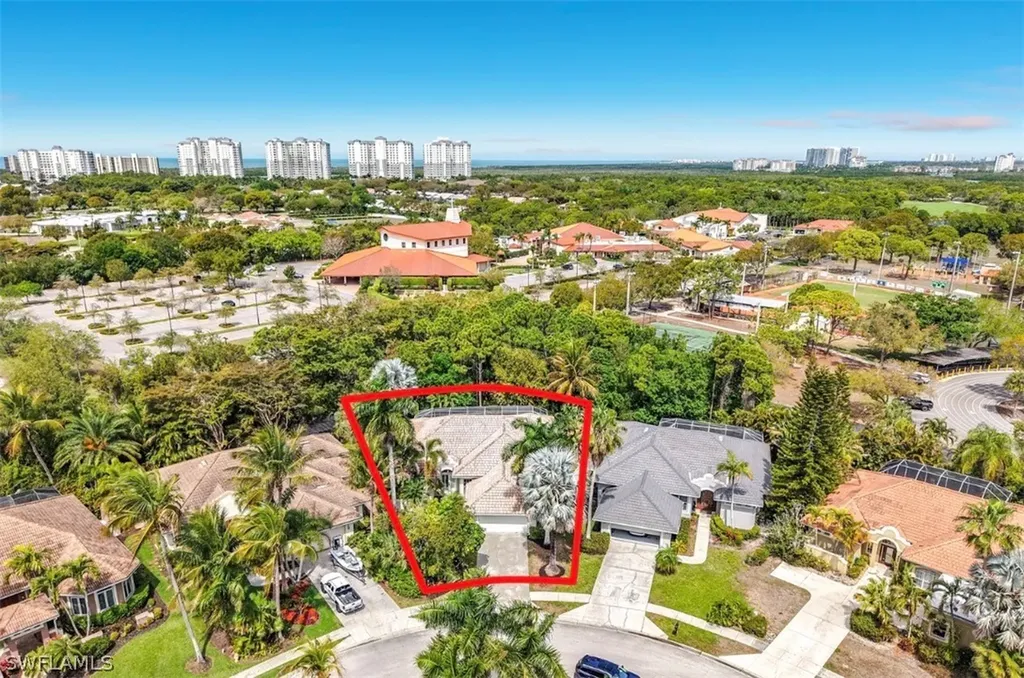 615 Soliel Drive Naples FL 34110