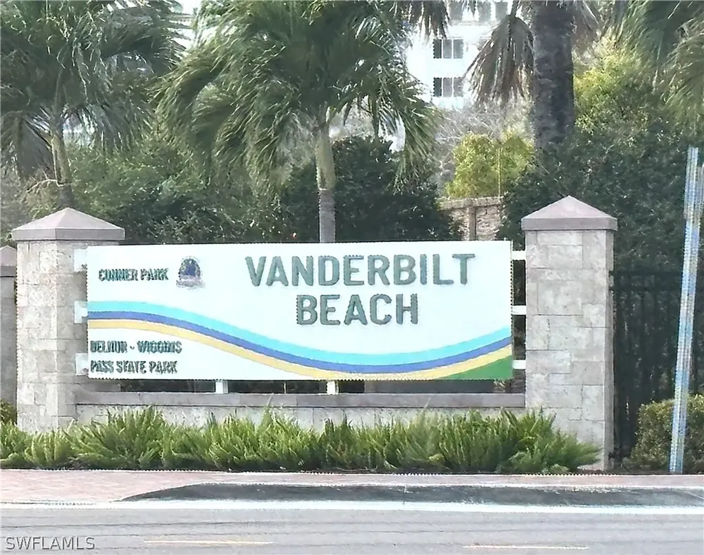 615 Soliel Drive Naples FL 34110
