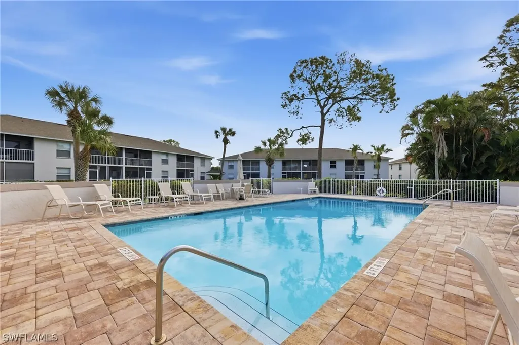1476 Churchill Circle Naples FL 34116