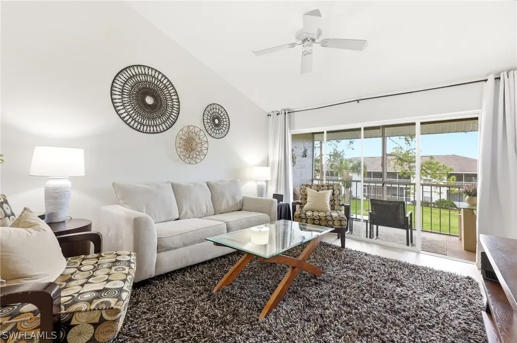 1476 Churchill Circle Naples FL 34116