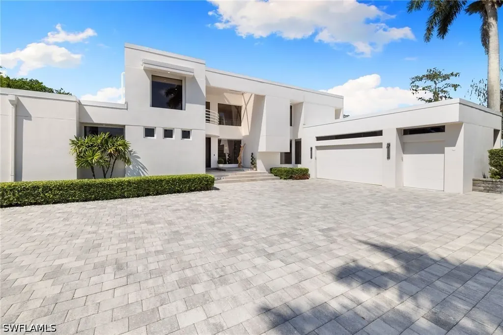 12933 Coco Plum Lane Naples FL 34119