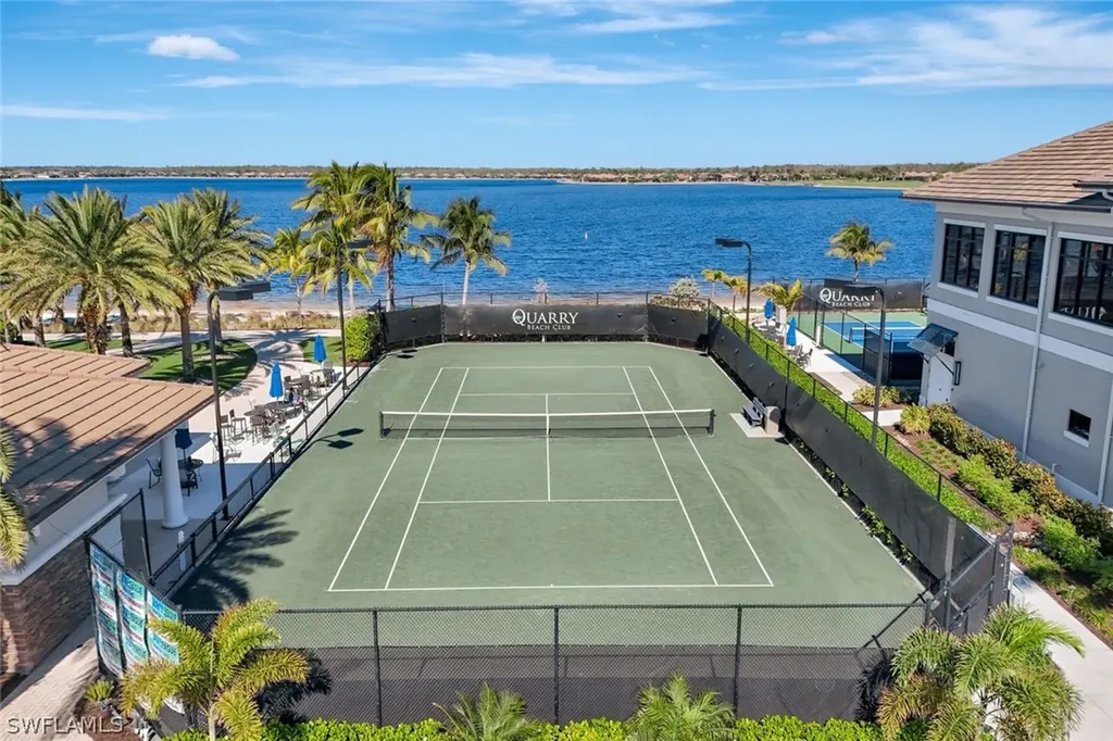 9201 Quartz Lane Naples FL 34120