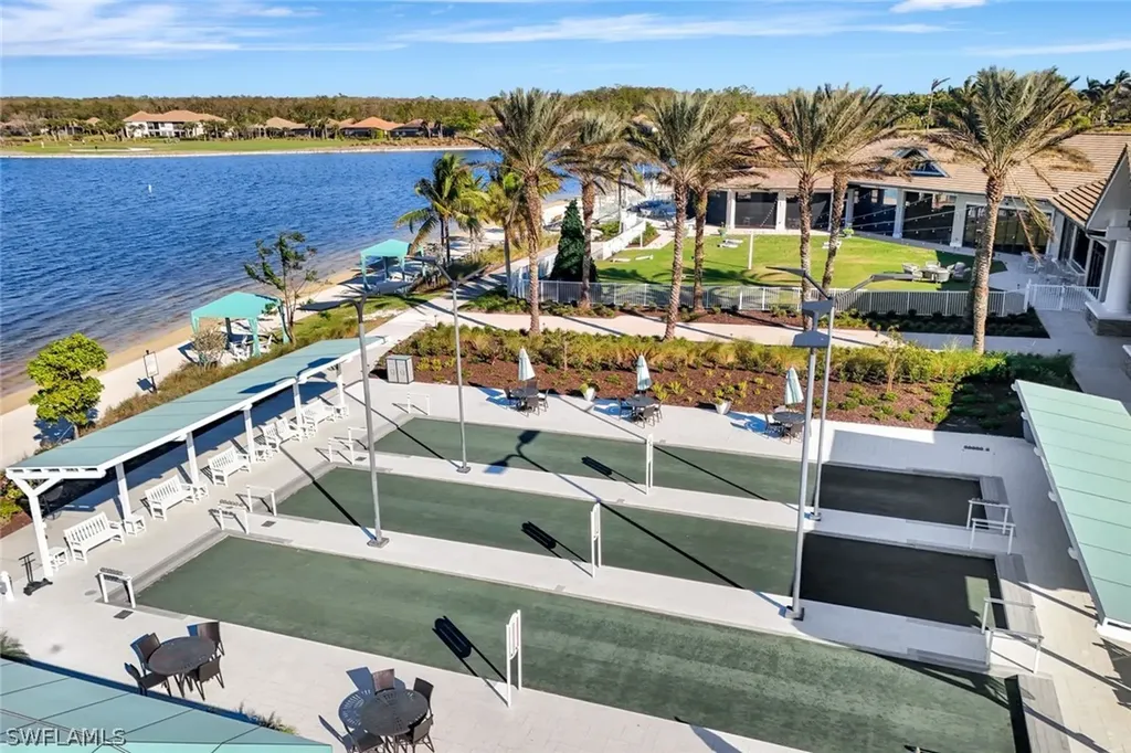 9201 Quartz Lane Naples FL 34120