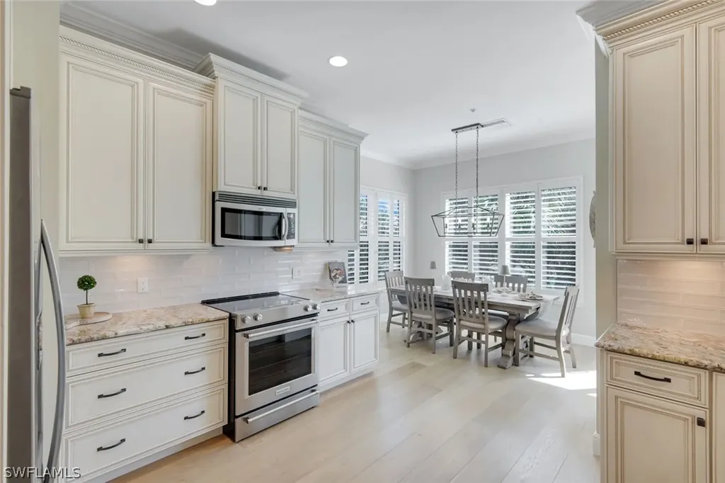 9201 Quartz Lane Naples FL 34120