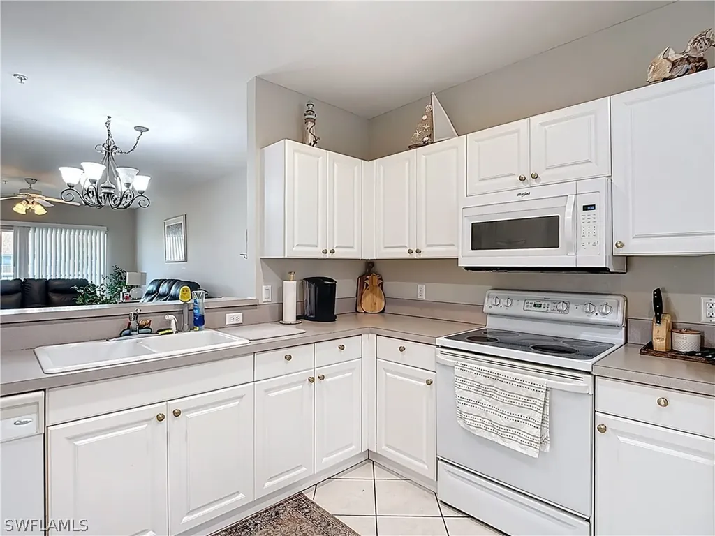 3015 Horizon Lane Naples FL 34109