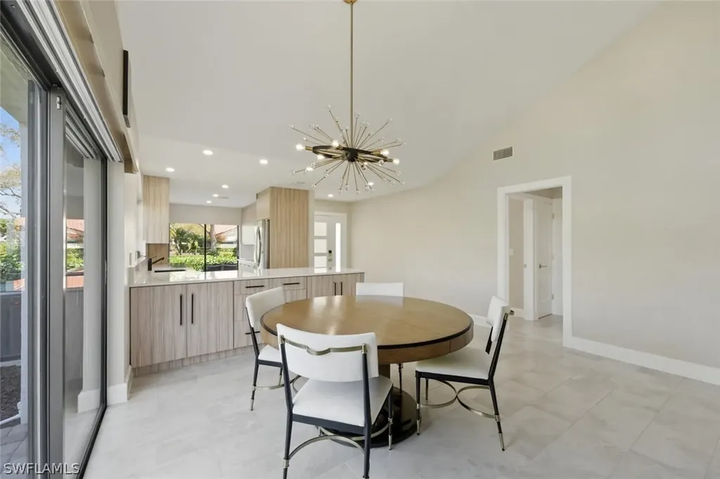 909 Reef Point Circle Naples FL 34108