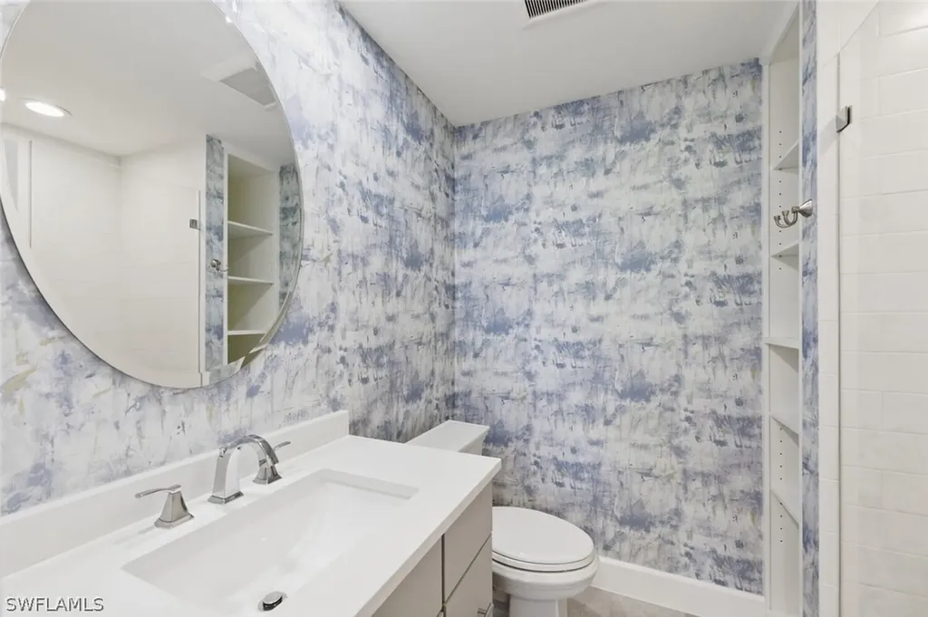 909 Reef Point Circle Naples FL 34108