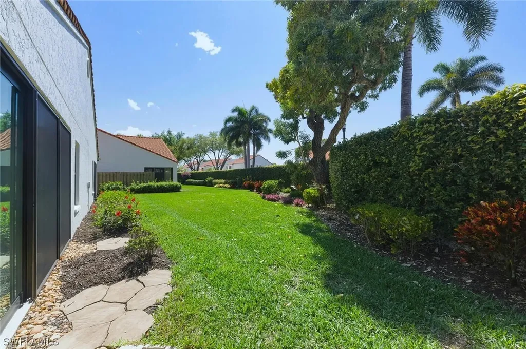 909 Reef Point Circle Naples FL 34108
