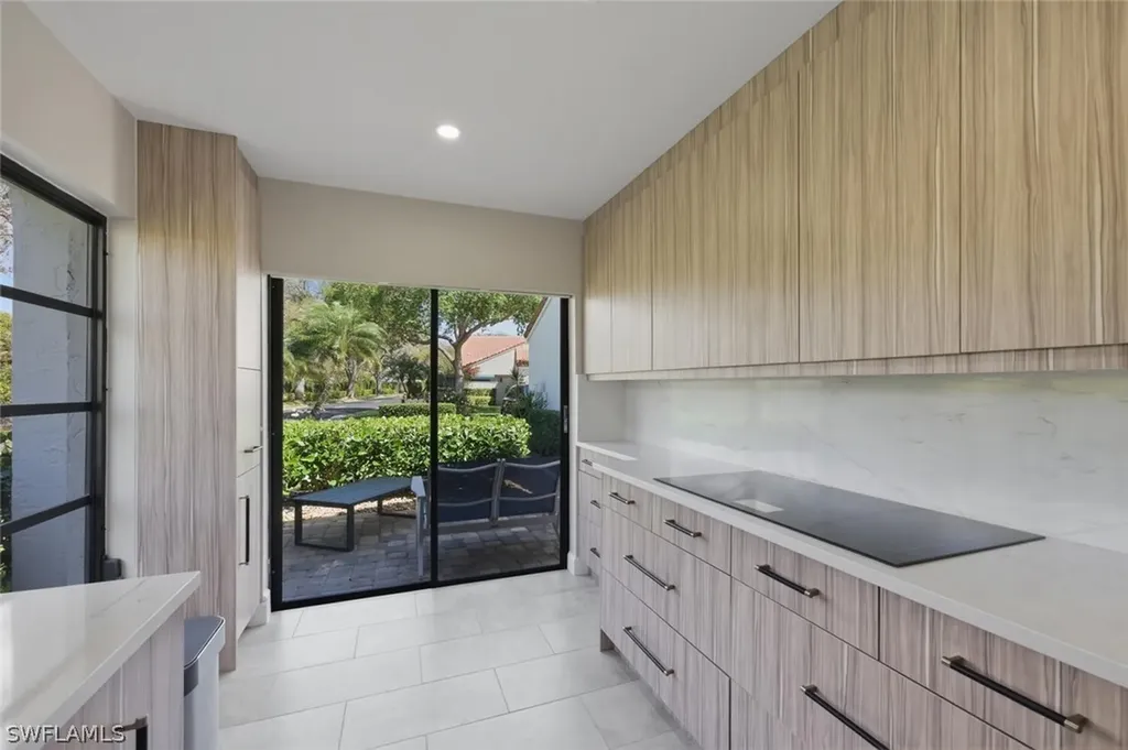 909 Reef Point Circle Naples FL 34108