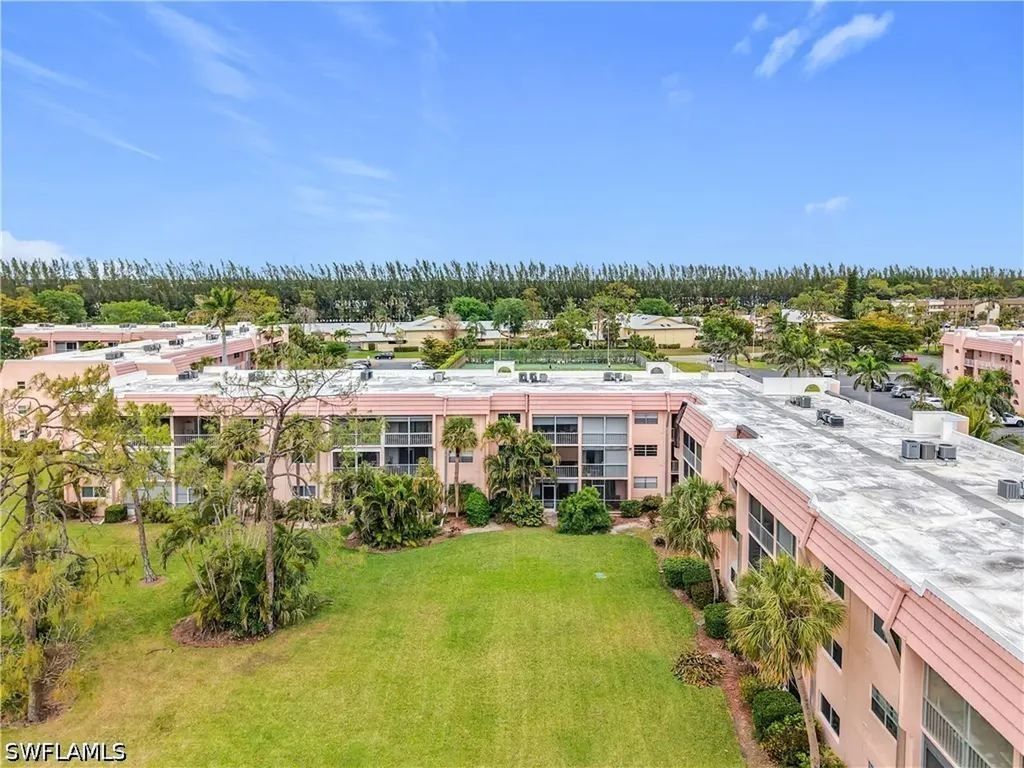 150 Turtle Lake Court Naples FL 34105