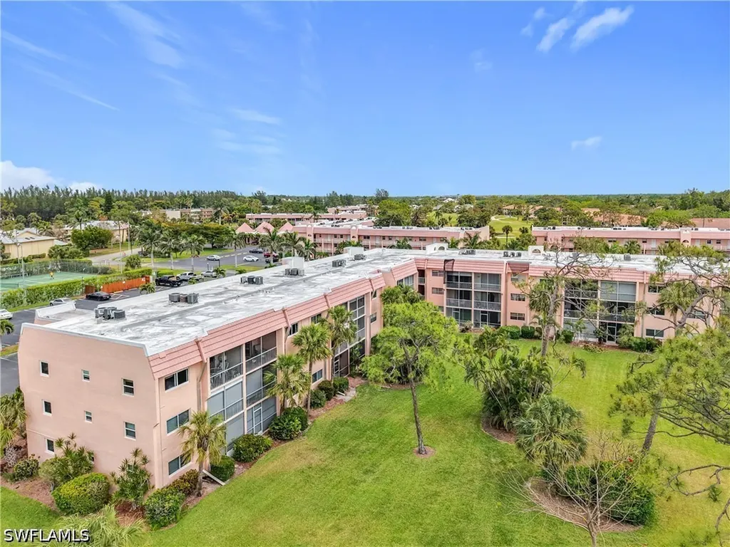 150 Turtle Lake Court Naples FL 34105