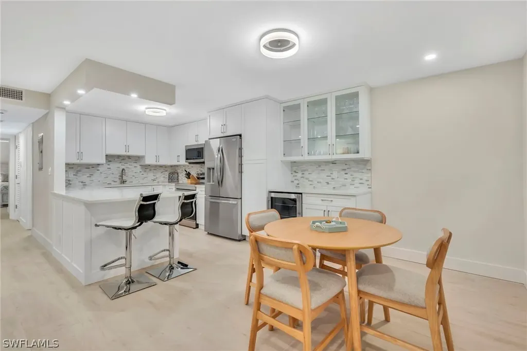 1950 Gulf Shore Boulevard N Naples FL 34102