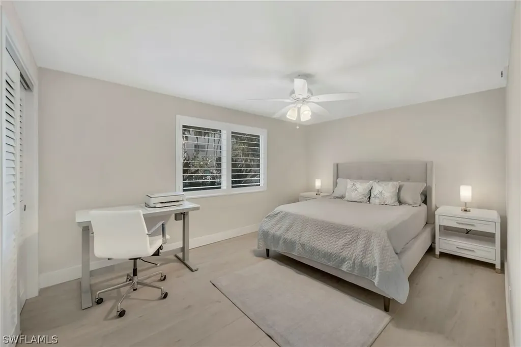 1950 Gulf Shore Boulevard N Naples FL 34102
