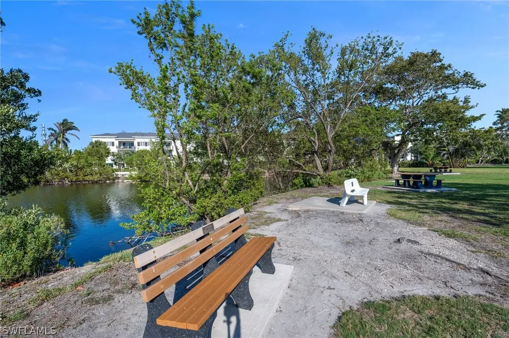 1950 Gulf Shore Boulevard N Naples FL 34102