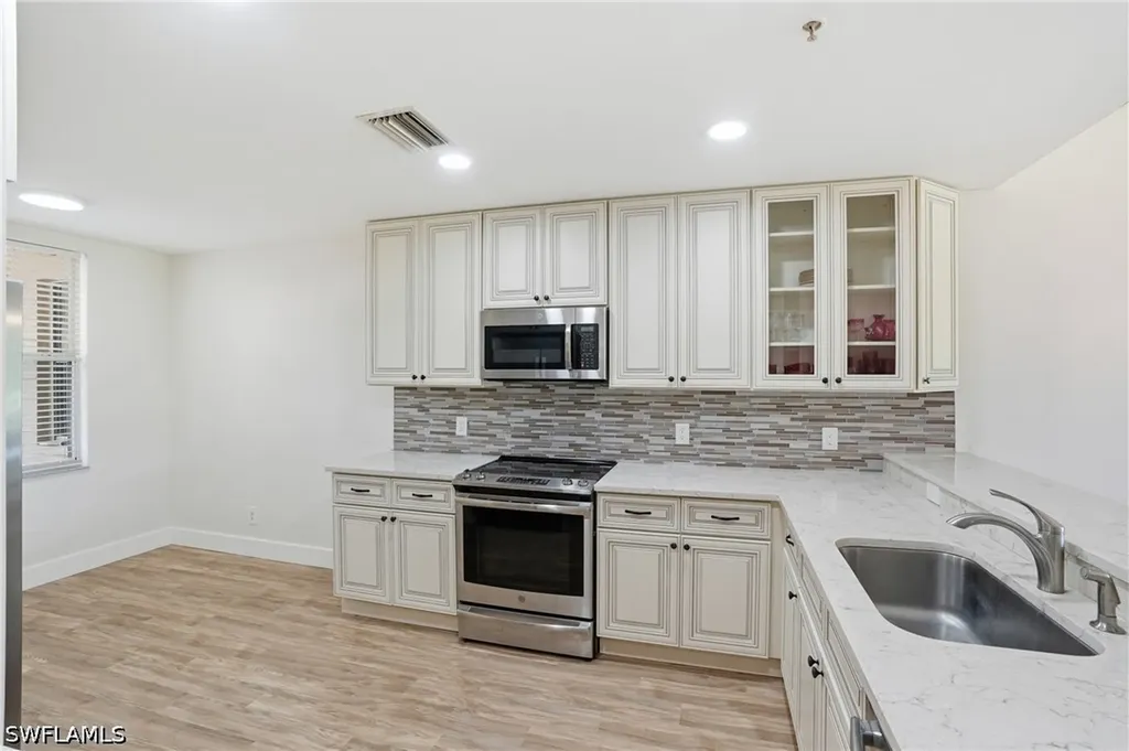 3554 Haldeman Creek Drive Naples FL 34112