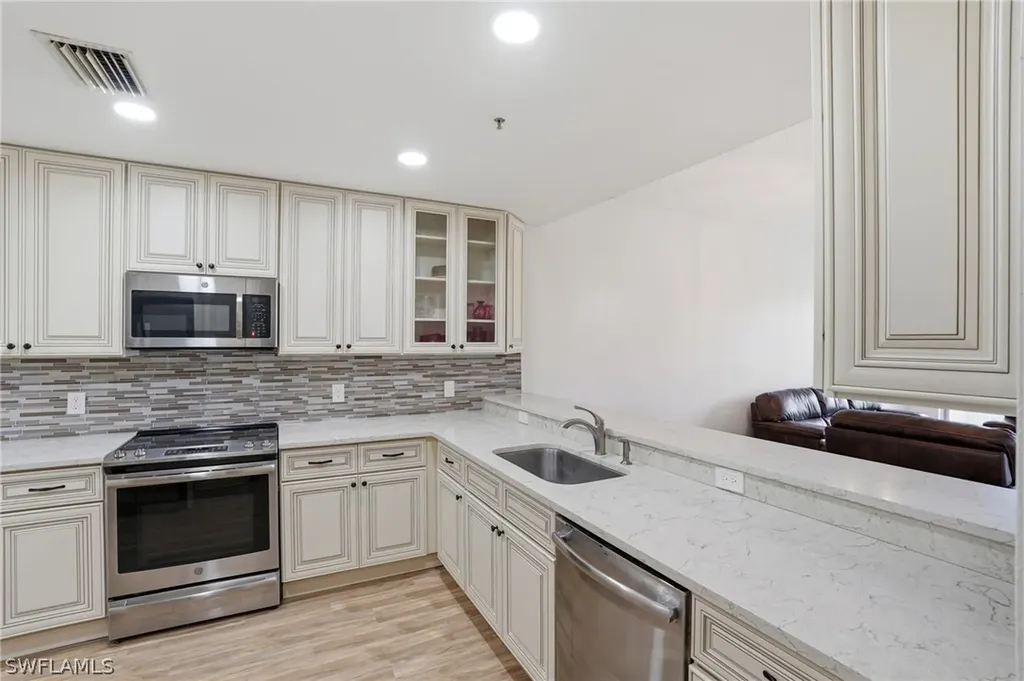 3554 Haldeman Creek Drive Naples FL 34112