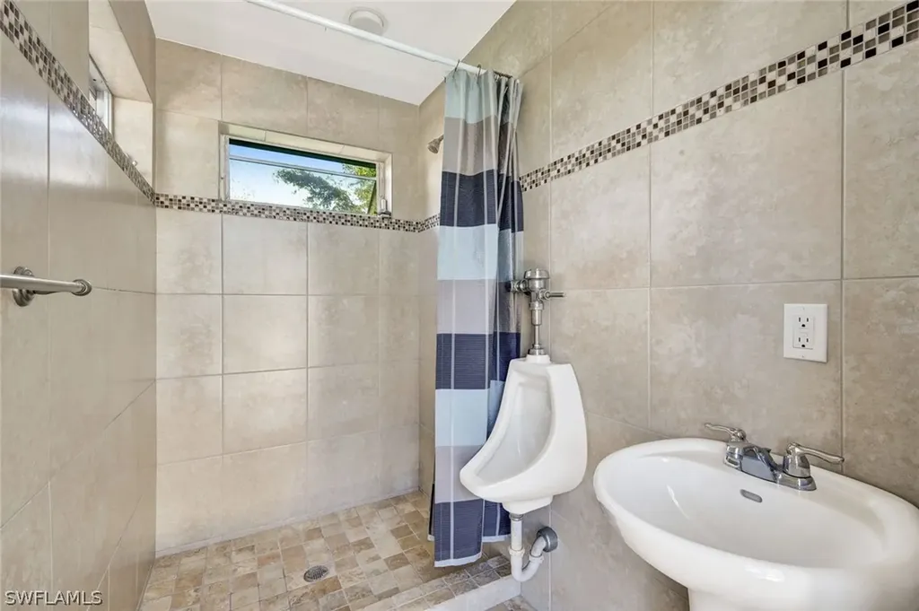 28385 Sombrero Drive Bonita Springs FL 34135