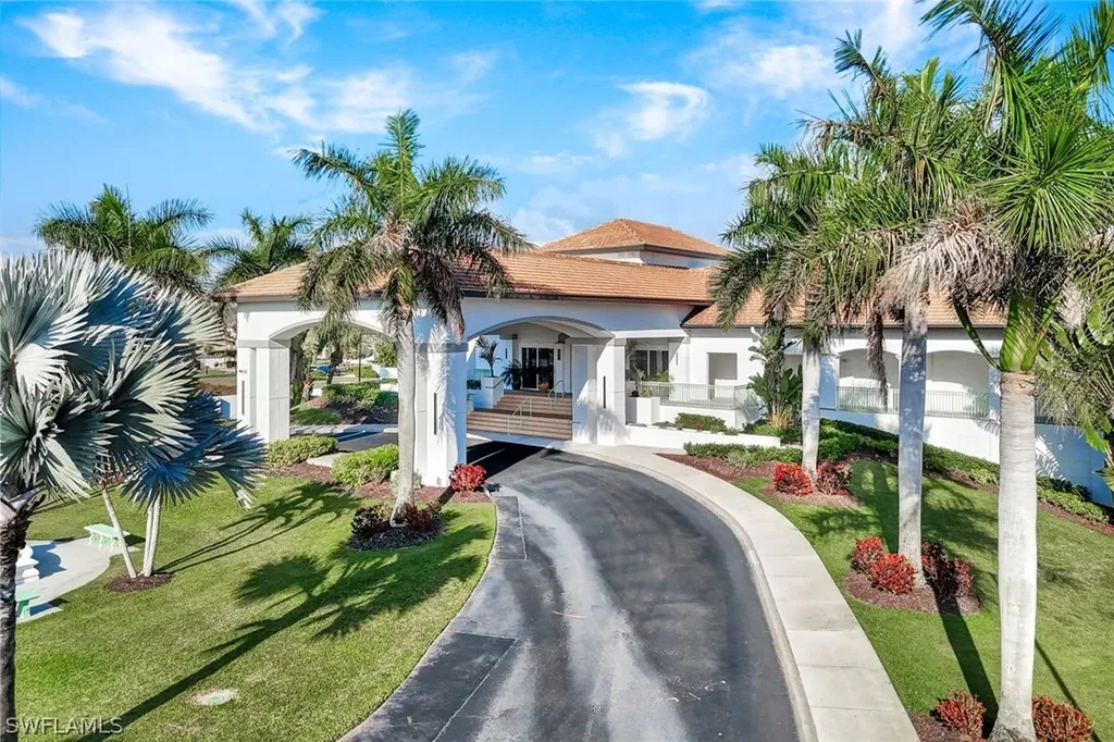 28385 Sombrero Drive Bonita Springs FL 34135