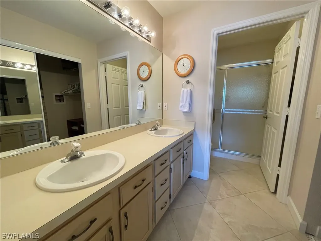 440 Wiggins Lake Court Naples FL 34110