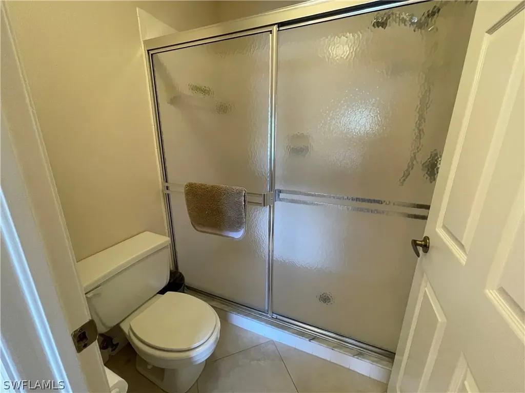 440 Wiggins Lake Court Naples FL 34110