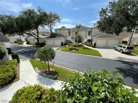 440 Wiggins Lake Court Naples FL 34110