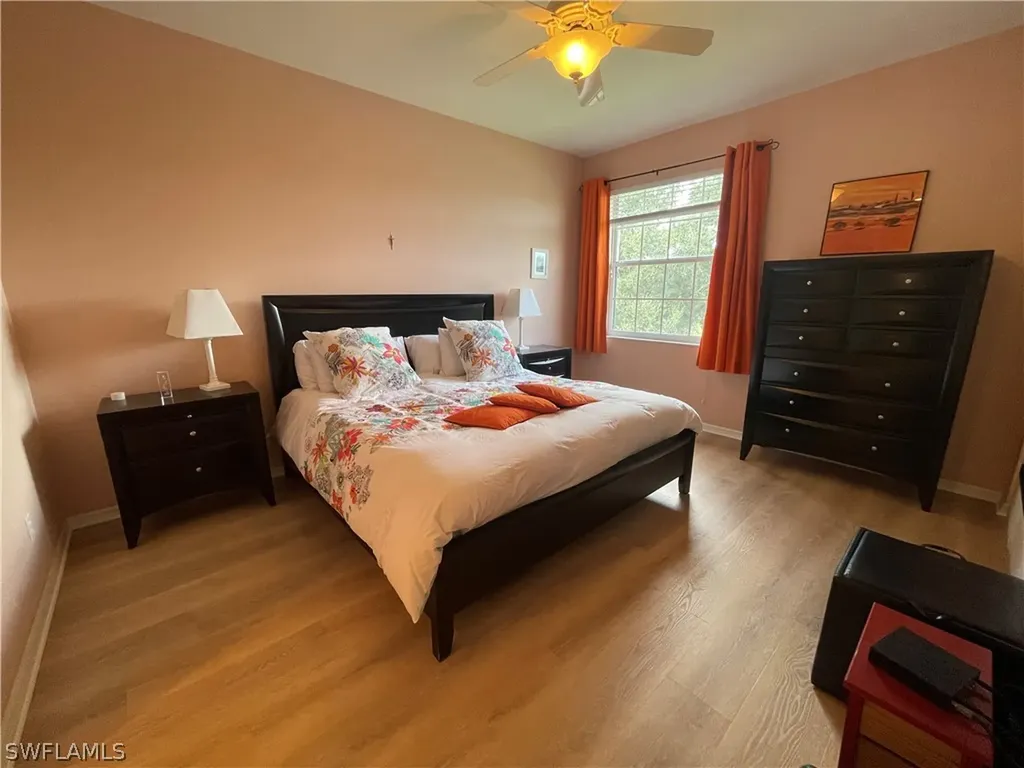 2021 Crestview Way Naples FL 34119