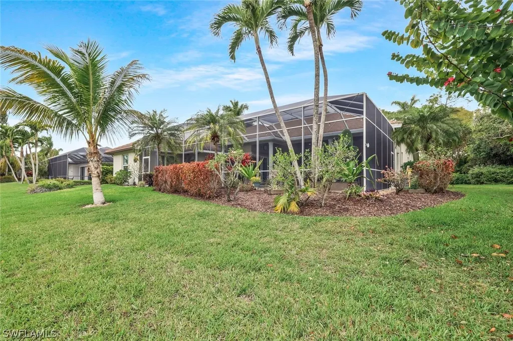 9889 Clear Lake Circle Naples FL 34109