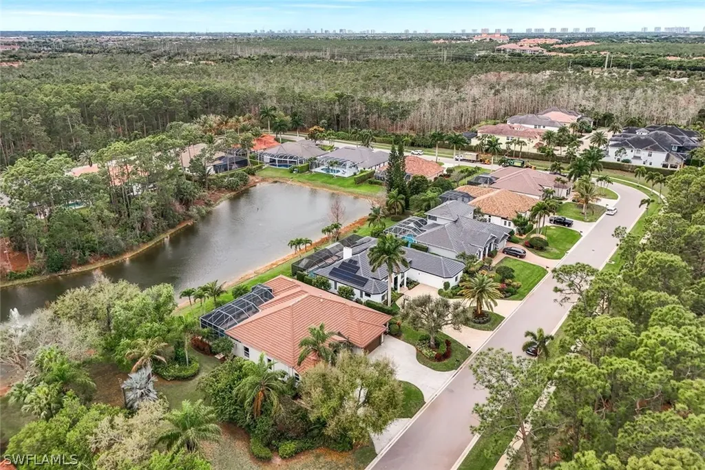 9889 Clear Lake Circle Naples FL 34109