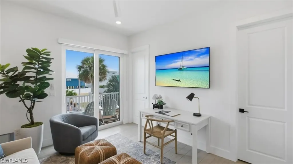 129 Pearl Street Fort Myers Beach FL 33931