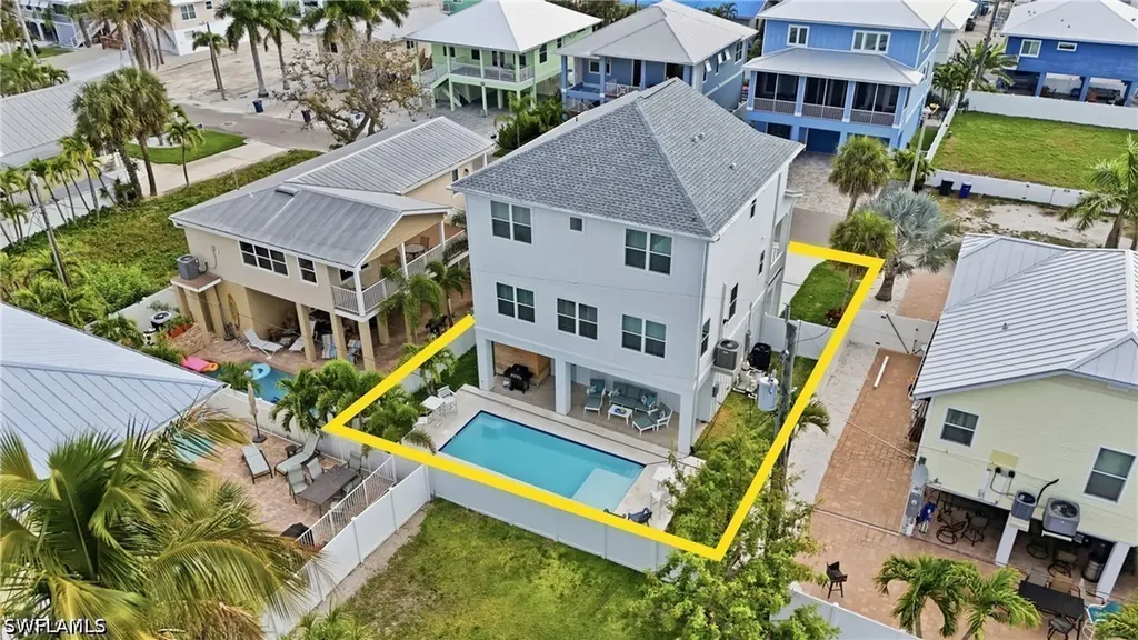 129 Pearl Street Fort Myers Beach FL 33931
