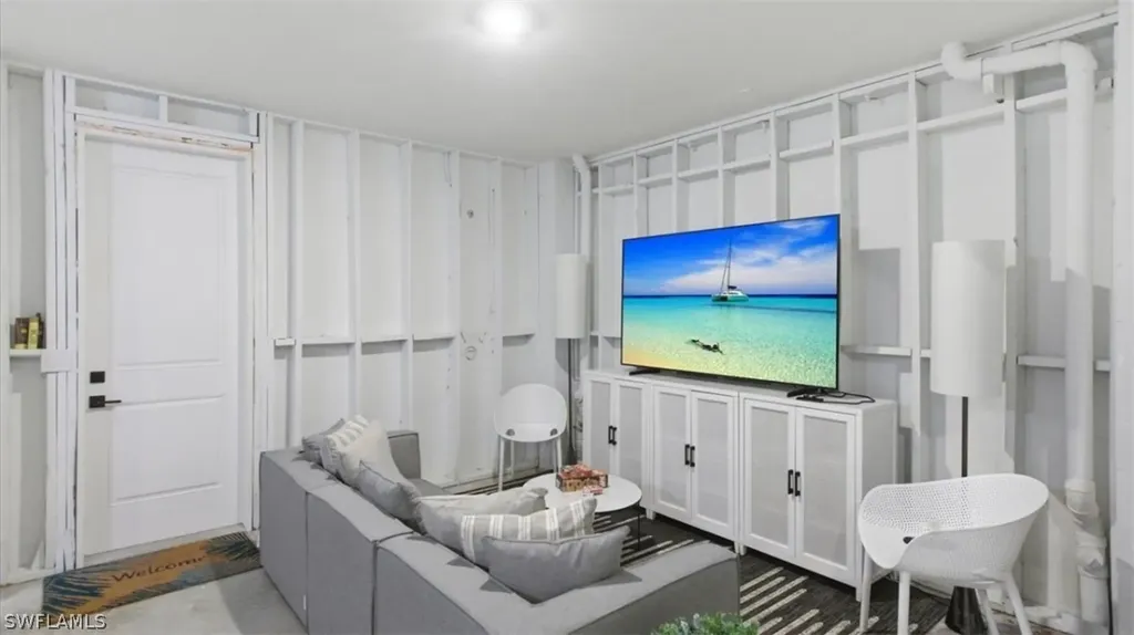 129 Pearl Street Fort Myers Beach FL 33931