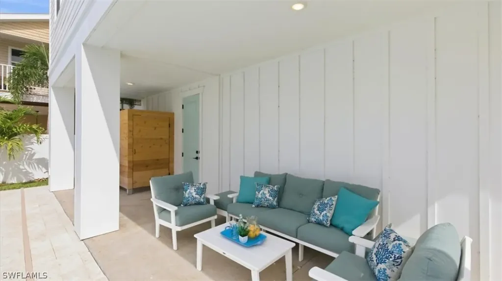 129 Pearl Street Fort Myers Beach FL 33931