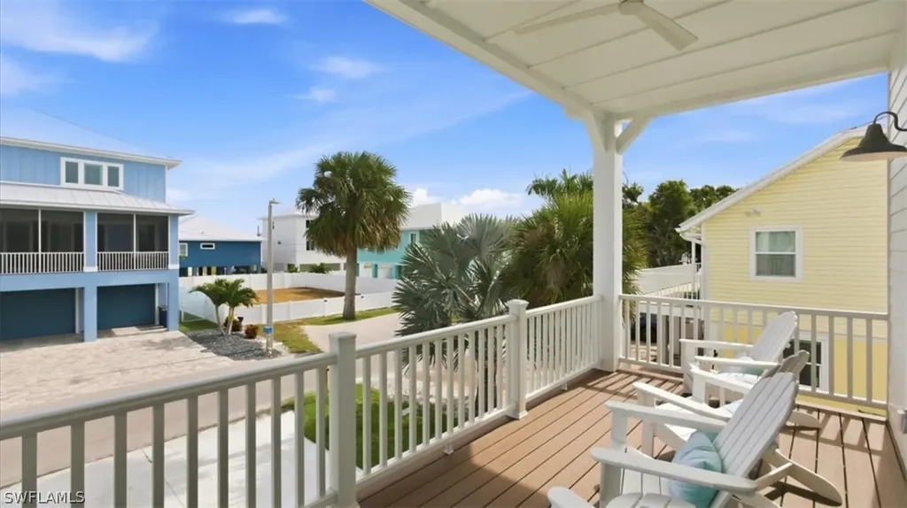 129 Pearl Street Fort Myers Beach FL 33931
