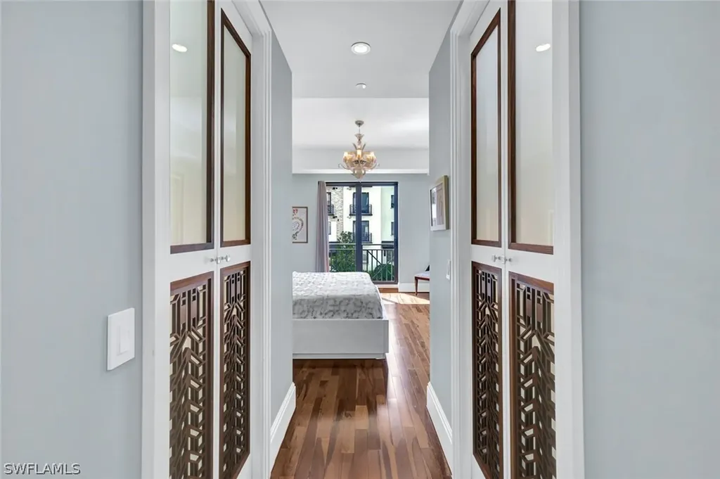 1035 3rd Avenue S Naples FL 34102