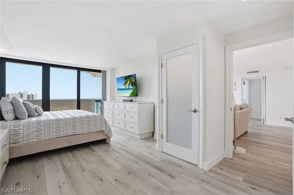 4001 Gulf Shore Boulevard N Naples FL 34103