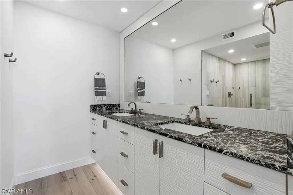 4001 Gulf Shore Boulevard N Naples FL 34103