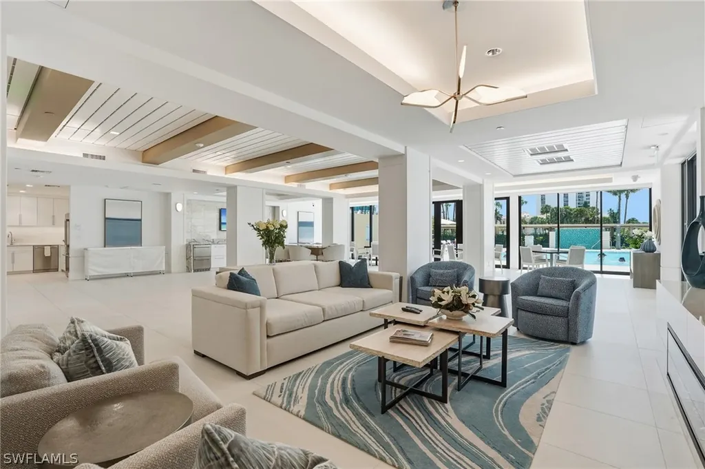 4001 Gulf Shore Boulevard N Naples FL 34103