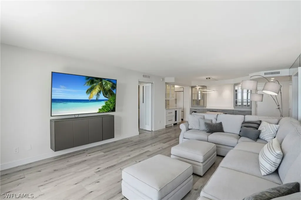 4001 Gulf Shore Boulevard N Naples FL 34103