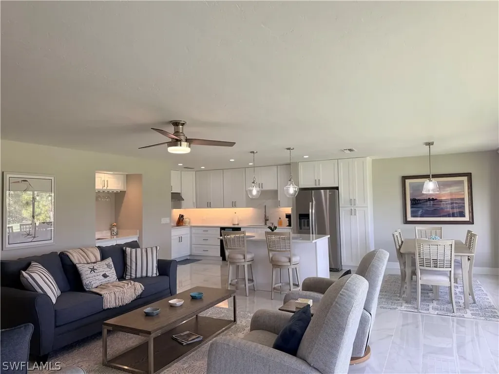 1534 Wildwood Lane Naples FL 34105