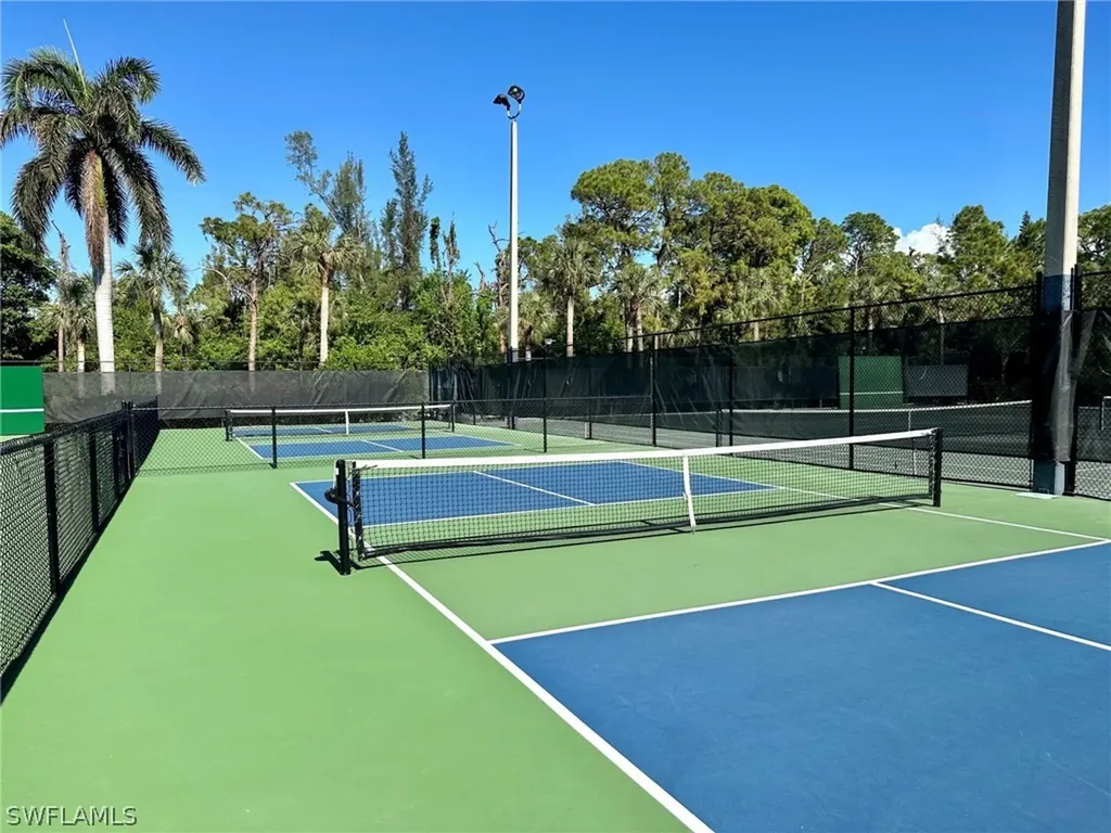 1534 Wildwood Lane Naples FL 34105