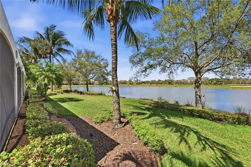 3369 Runaway Lane Naples FL 34114