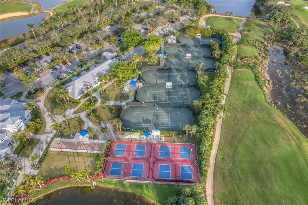 3369 Runaway Lane Naples FL 34114