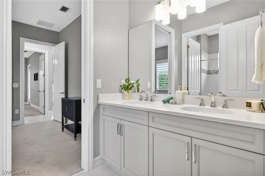 14792 Spinnaker Way Naples FL 34114