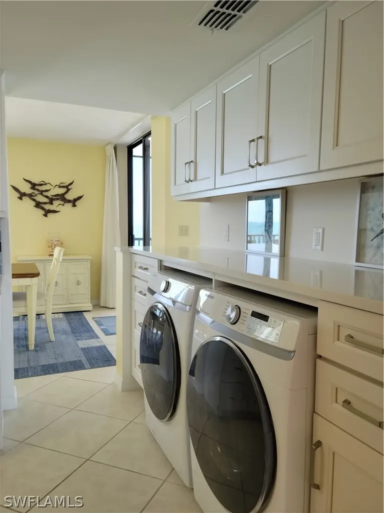 10475 Gulf Shore Drive Naples FL 34108