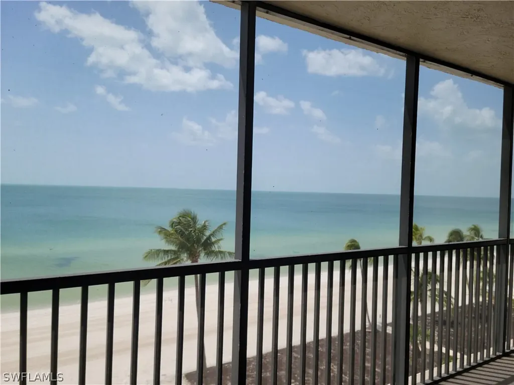 10475 Gulf Shore Drive Naples FL 34108