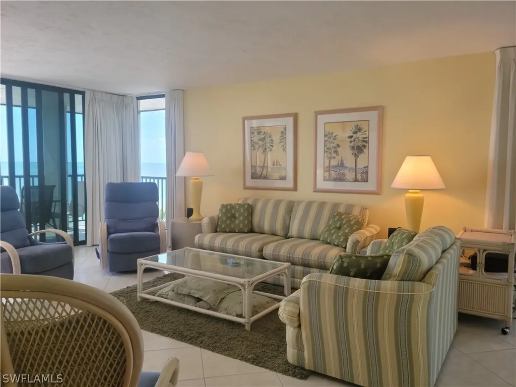 10475 Gulf Shore Drive Naples FL 34108