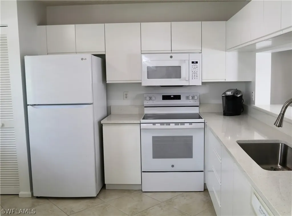 5708 Deauville Circle Naples FL 34112